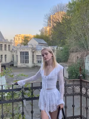 Lily profile picture